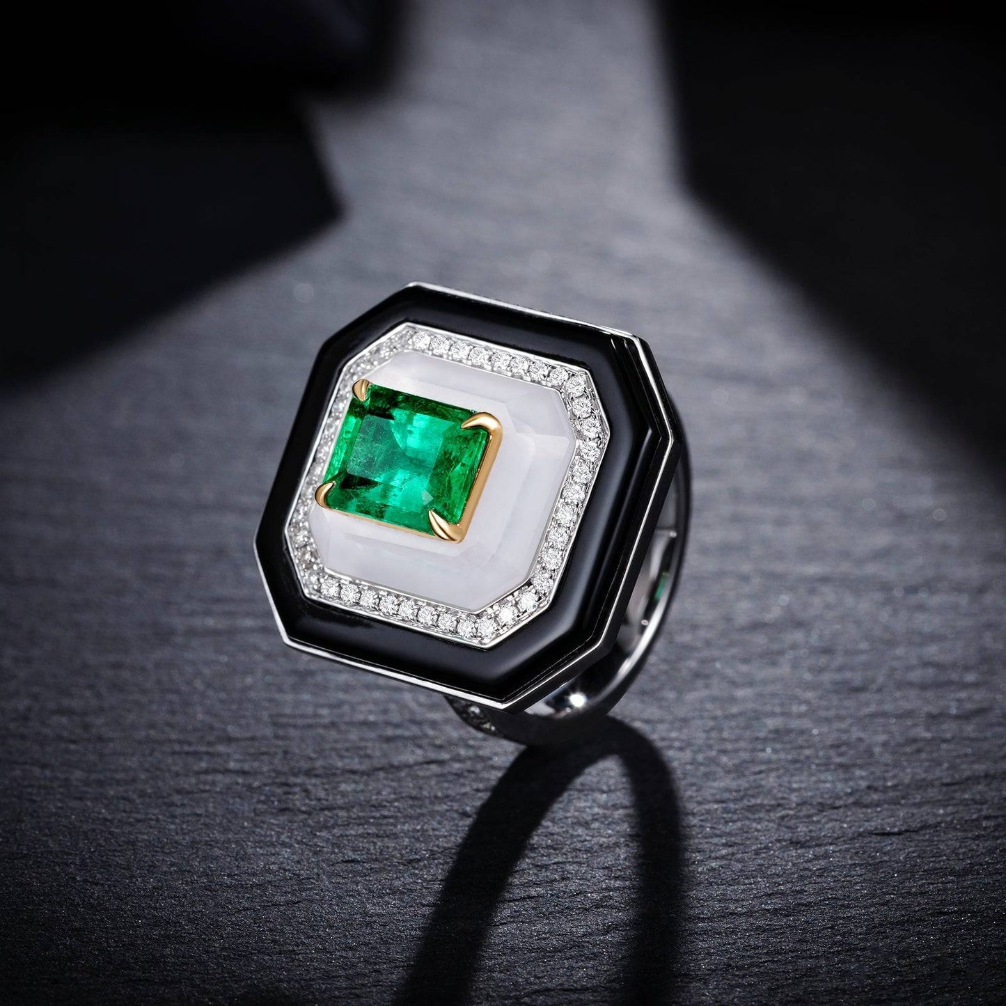 Natural Emerald With Diamond New Design Stone Fashion 18k Gold Jewelry Rings Women & Men