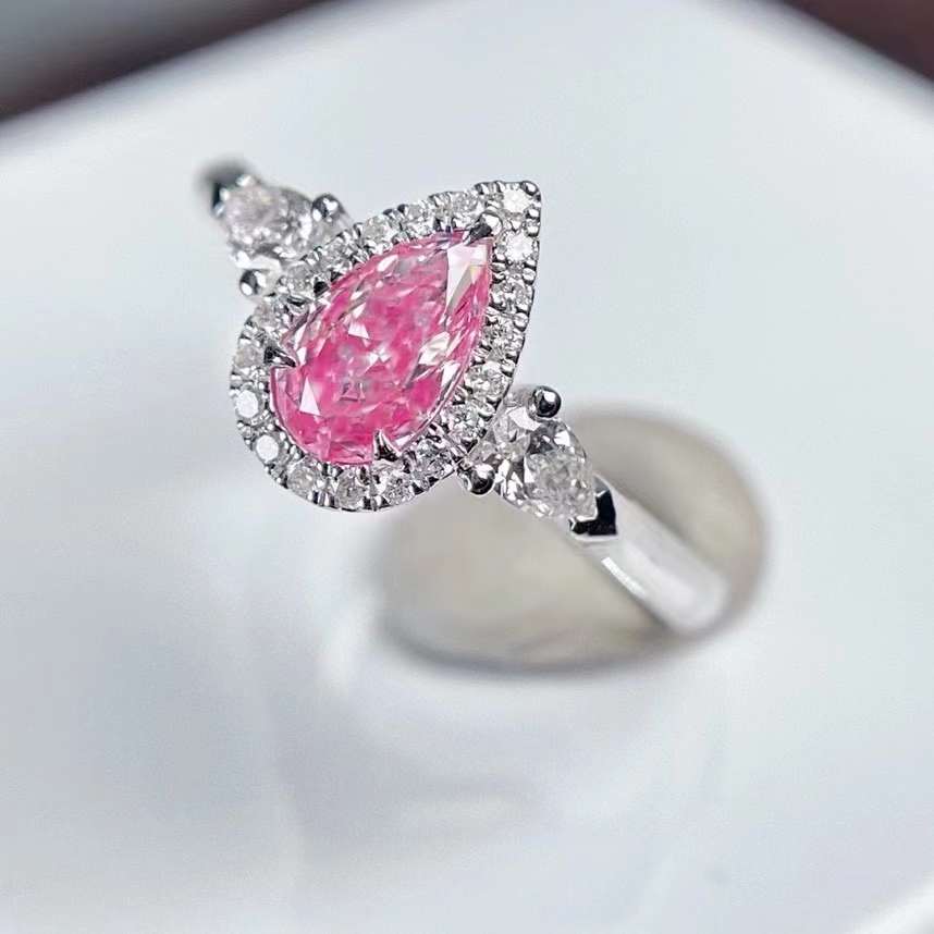 SGARIT Personalizza Gioielli Pregiati Anello in Oro 18k con Diamante Rosa Naturale Fancy da 0,55 ct Taglio a Pera VS Gioielli con Pietre Preziose Naturali Anello da Donna