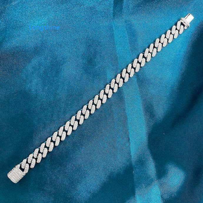 Fashion Leading Hip Hop Jewelry Iced Out Cuban Link Chains Bracelets for Men Natural Diamond 18K Gold Bracelet - The Sparkling Squirrels & Co.