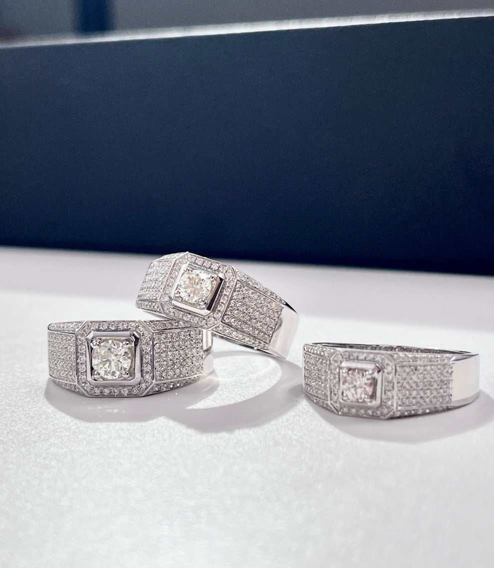 Exquisite paved bling wedding men ring with sparkling stones for engagement and bridal wear