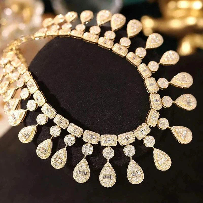 Aazuo 18K white and yellow gold necklace with 9.2ct real diamonds in waterdrop design for luxury women's engagement and banquet parties