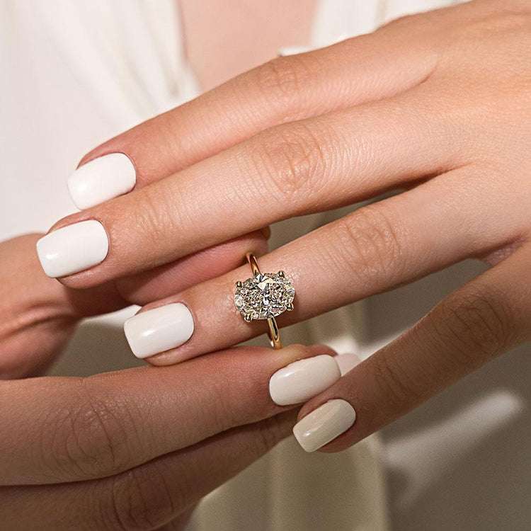 SGARIT Fine Jewelry 18K Gold 3.00 Carat Lab Diamond Ring CVD HPHT Oval Shape Halo Luxury Engagement Ring for Women - The Sparkling Squirrels & Co.