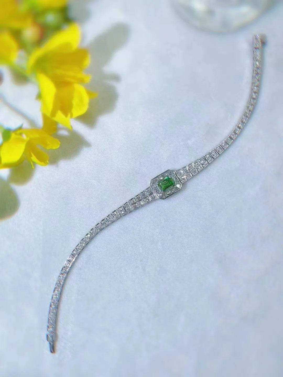 SGARIT Women Luxury Bracelet Elegant Women 18k Gold VS 1.53ct Emerald Cut Natural Fancy Green Real Diamond Bracelet - The Sparkling Squirrels & Co.