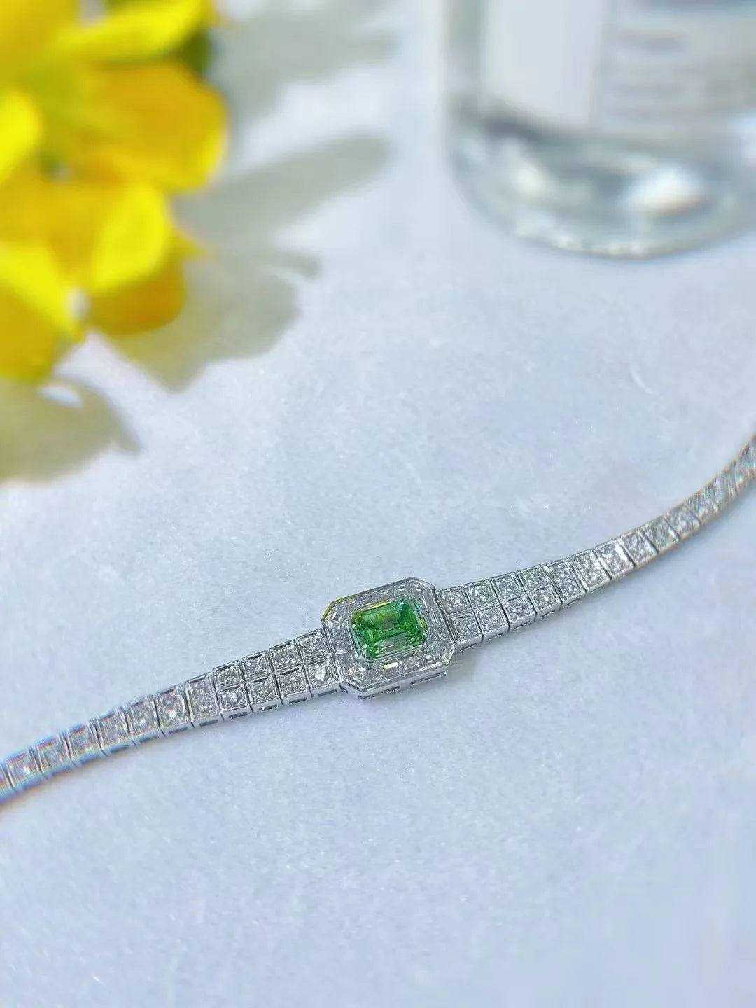 SGARIT Women Luxury Bracelet Elegant Women 18k Gold VS 1.53ct Emerald Cut Natural Fancy Green Real Diamond Bracelet - The Sparkling Squirrels & Co.