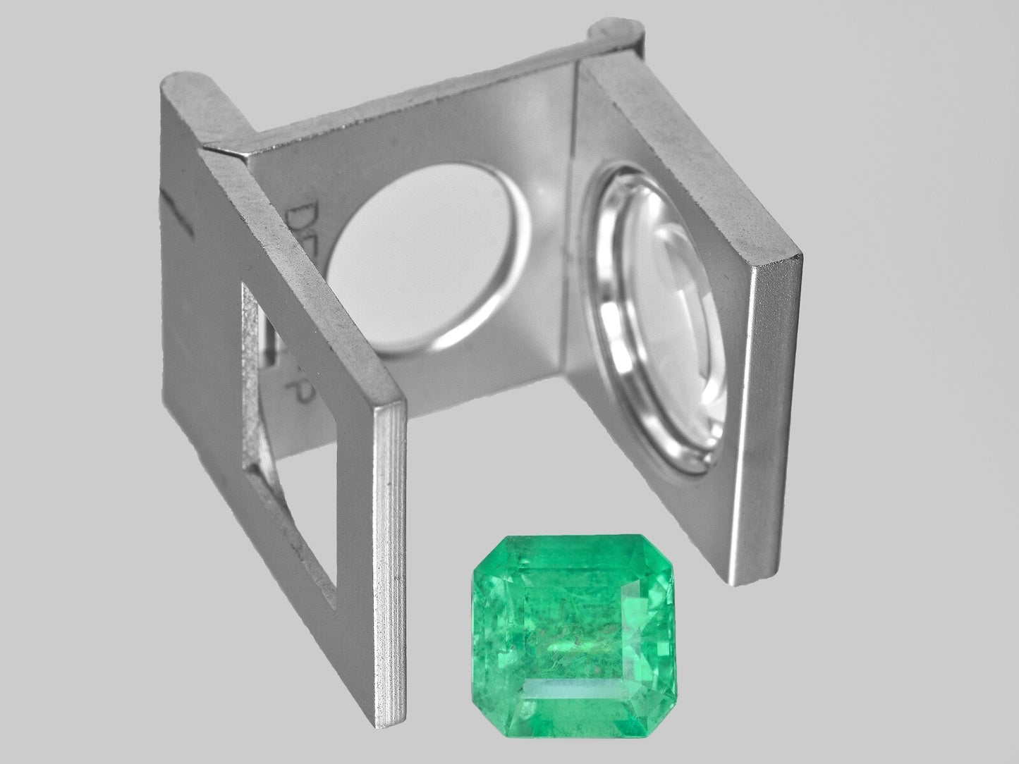 GRS Certified COLOMBIA Emerald 5.81 Cts Natural Lustrous Green Octagonal