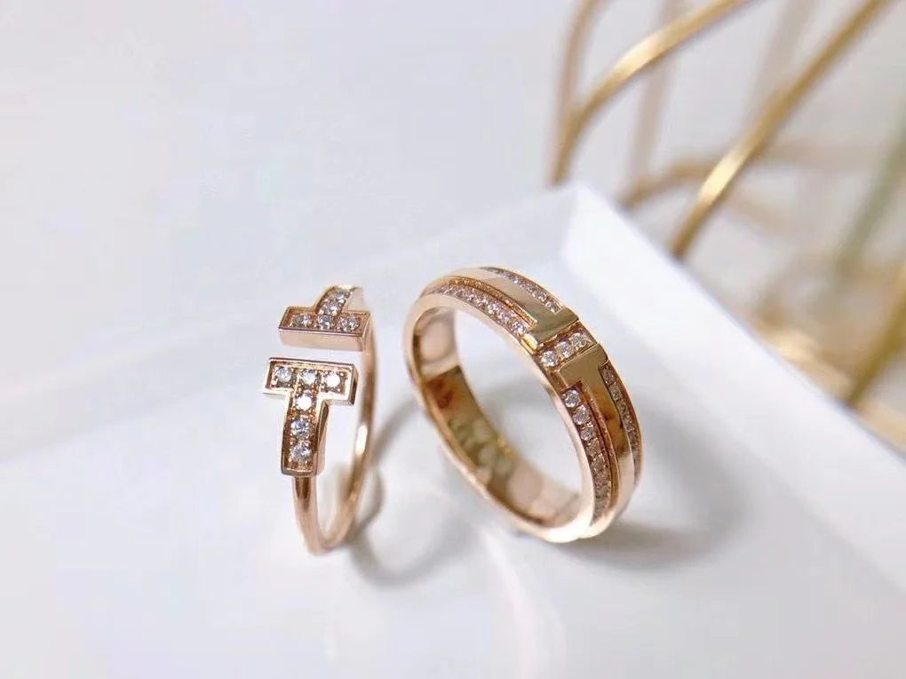 2 Carat Moissanite Diamond Engagement Ring Jewelry 18K White Gold Moissanite Rings - The Sparkling Squirrels