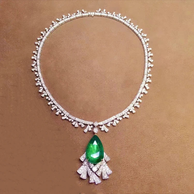 SGARIT Collana Di Pietre Preziose Jewelry Gold Luxury Wedding Engagement Vivid Green18k Gold 22.97ct Natural Emerald Pendant - The Sparkling Squirrels
