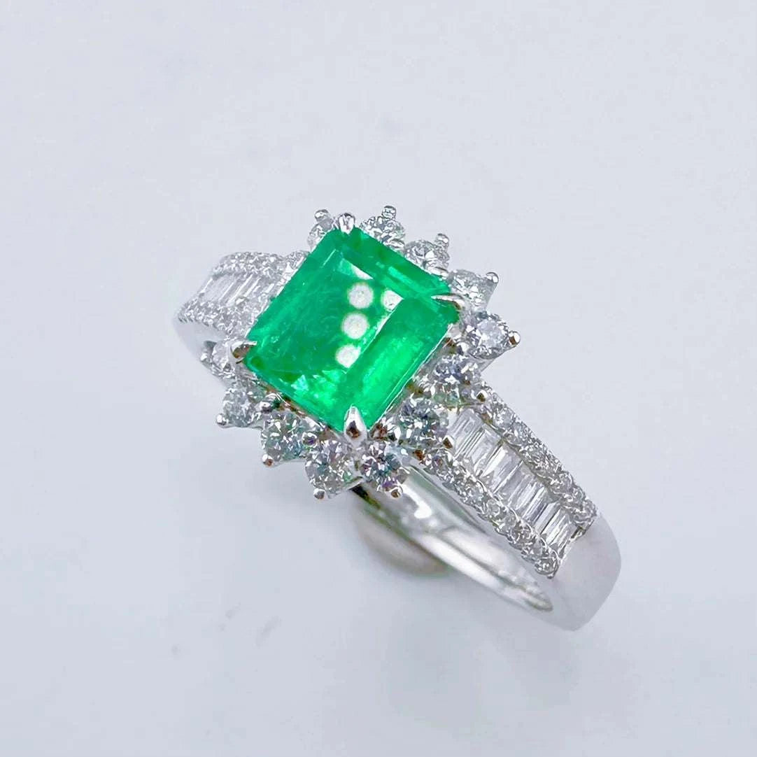 GUILD25 Emerald Ring with 0.83ct natural green emerald and 18K gold setting for men