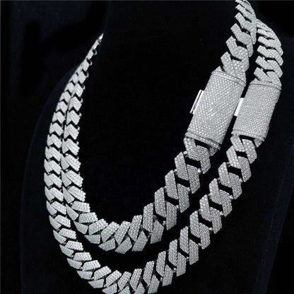 Double layered Cuban link chain in S925 silver with VVS moissanite diamonds, featuring an 18mm iced design.