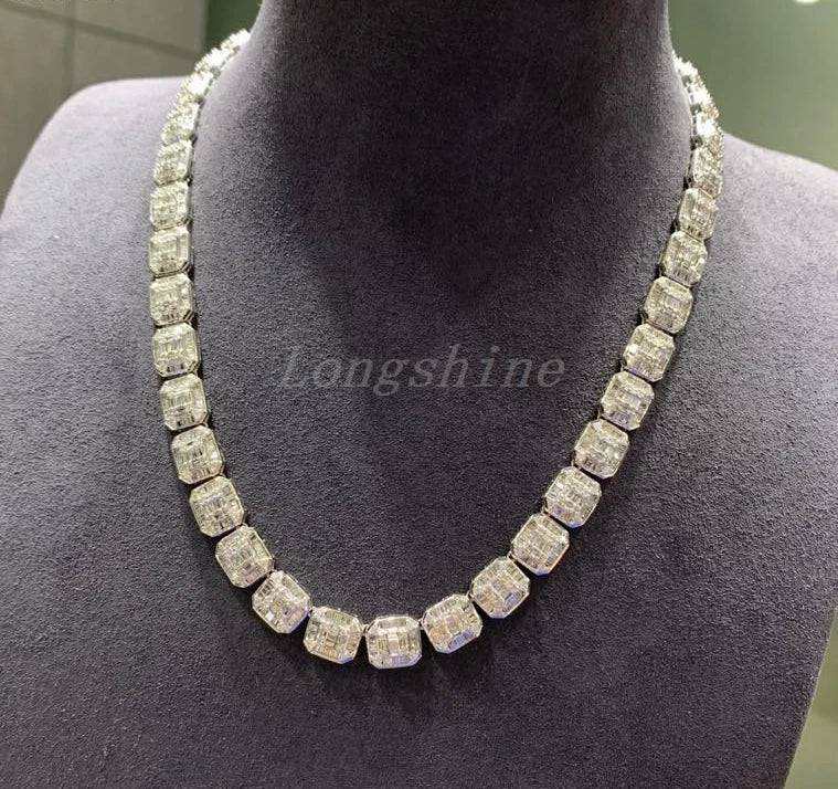 2022 Exquisite Square Shape Latest Luxury Design 18K Gold Big Diamond Round Necklace - The Sparkling Squirrels & Co. 