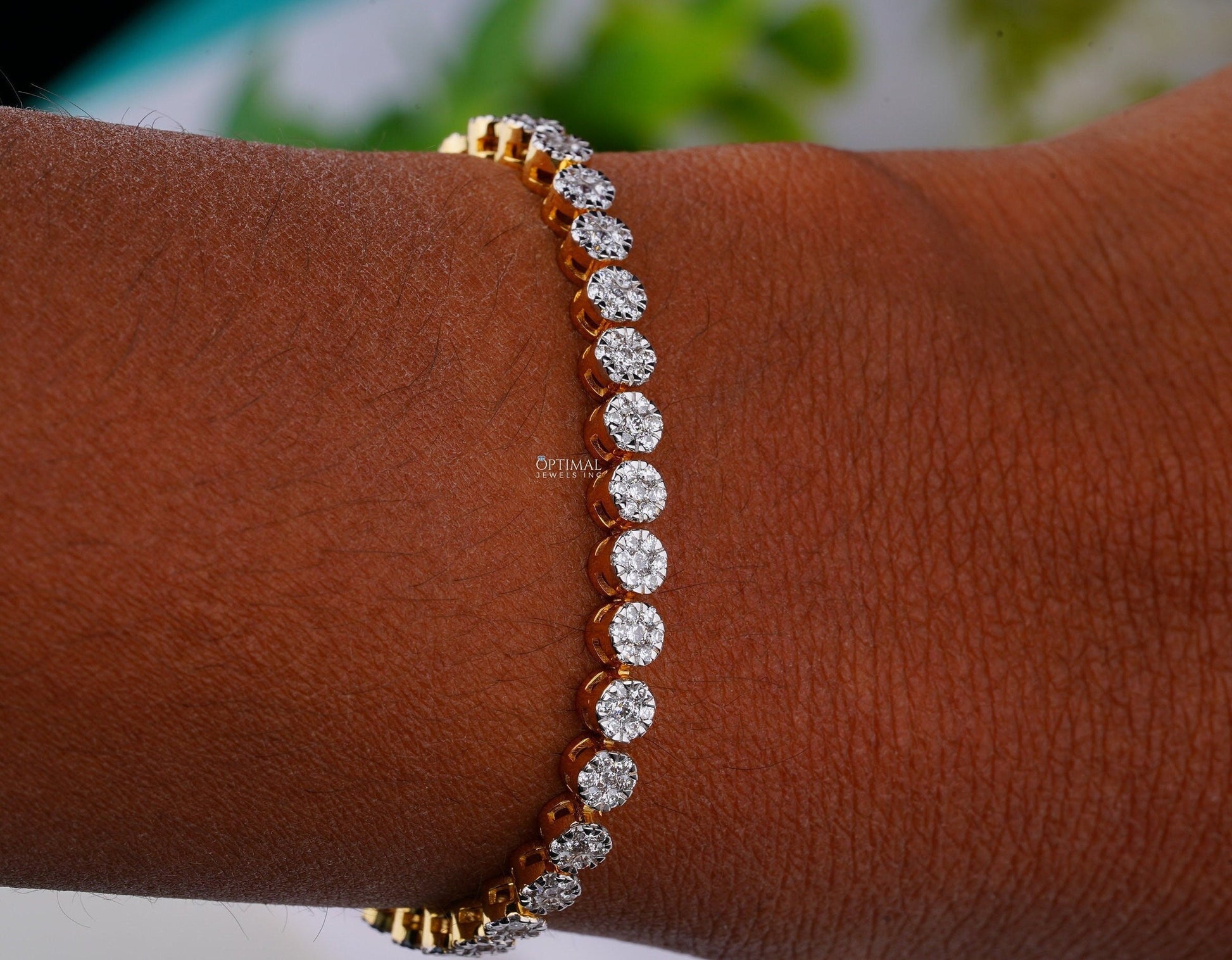Unique Round Cut Lab Grown Diamond Tennis Bracelet, 8.00 CTW Diamond - The Sparkling Squirrels & Co. 
