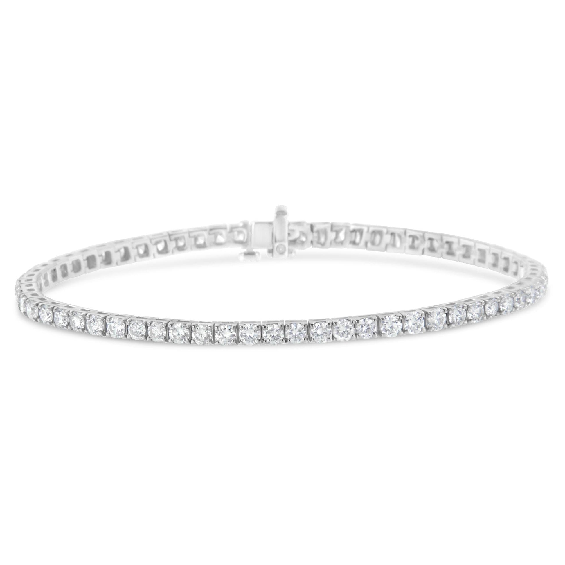 IGI certified diamond 14K white gold 7-inch tennis bracelet with round cut diamonds in four prong settings