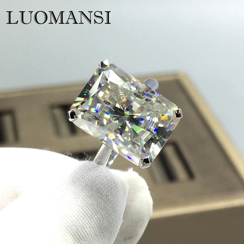 Solid 18K AU750 white gold ring featuring a large radiant-cut 10-carat moissanite with exceptional brilliance and clarity.