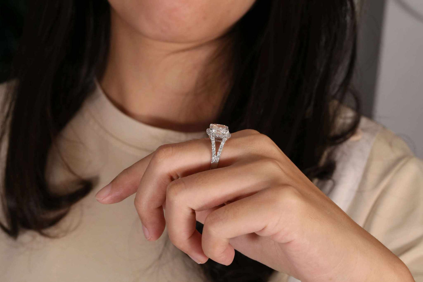 AEAW Jewelry IGI Cushion Cut Diamond Lab Created Vs1 F 5.0 Ct Solitaire Ring 14k White Gold 0.75ctw Engagement Ring For Woman - The Sparkling Squirrels & Co. 