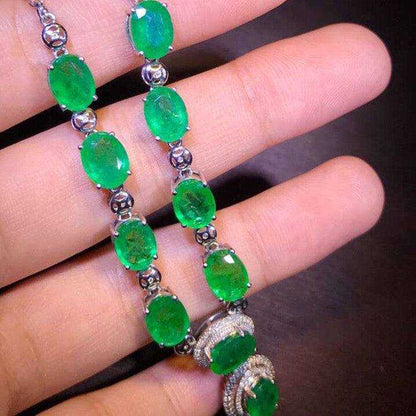 Saudi Arabia Luxury Jewelry 18k White Gold South Africa Real Diamond 15ct Natural Green Emerald Big Gemstone Pendant Necklace - The Sparkling Squirrels & Co. 